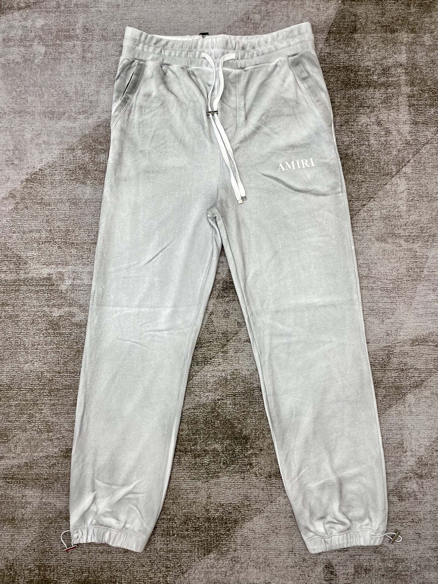Best Replica 1:1 quality version Zipper pocket logo spray print sweatpants pants - Colareps