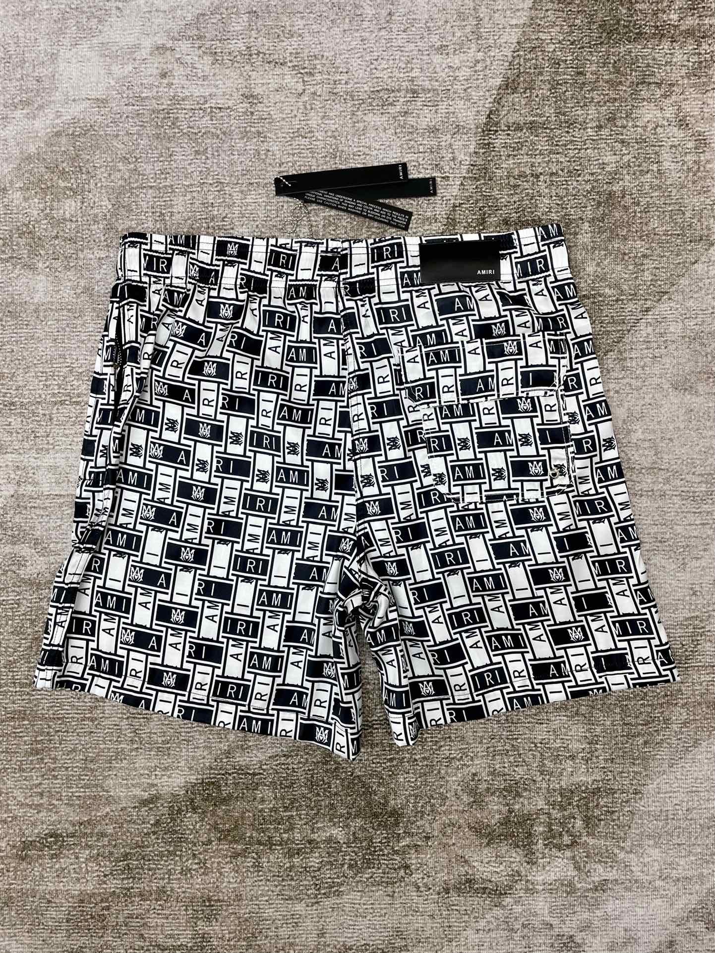Best Replica 1:1 quality version Black & white checkerboard silk shorts - Colareps