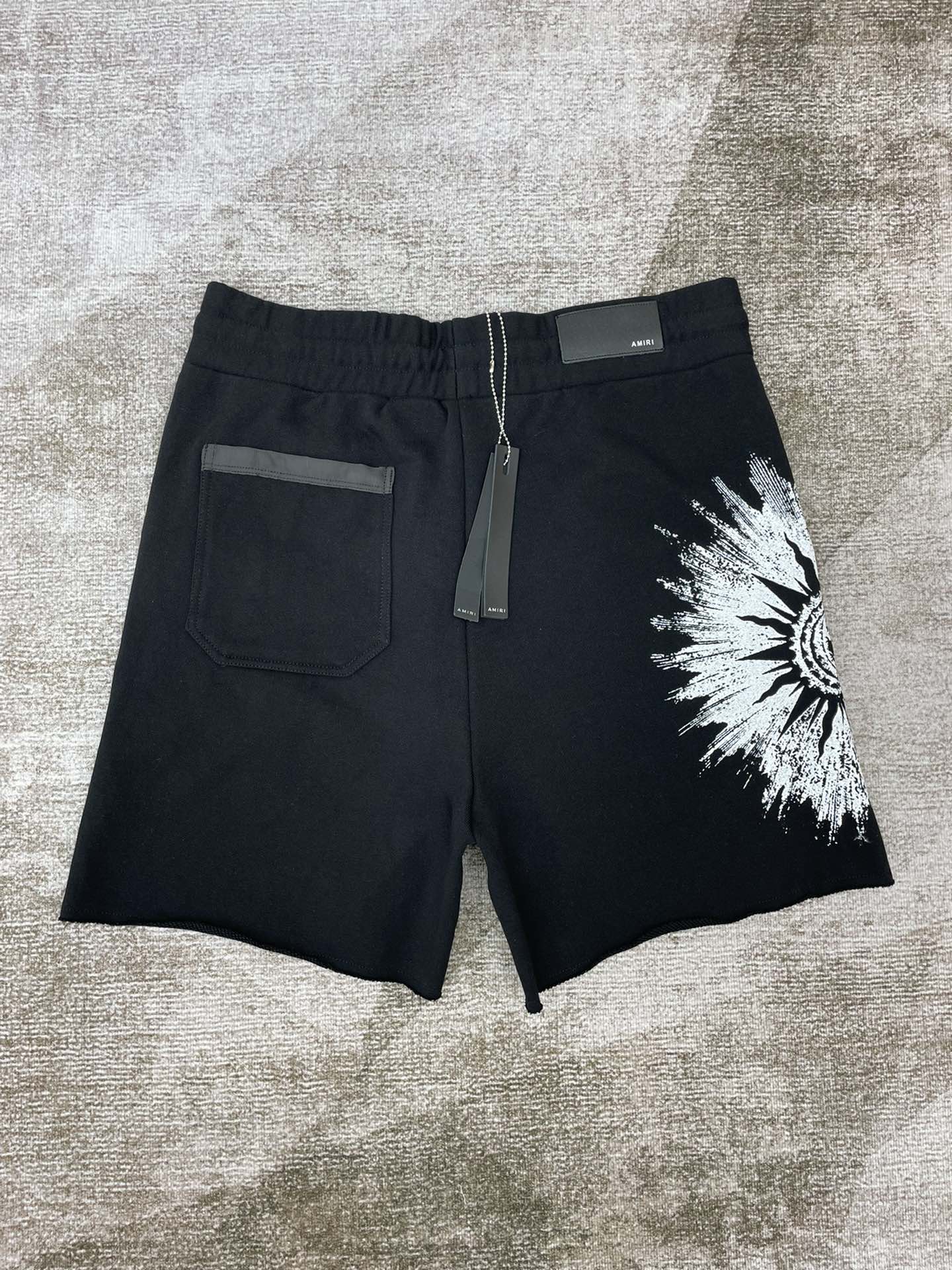 Best Replica 1:1 quality version Black & white sun print shorts - Colareps