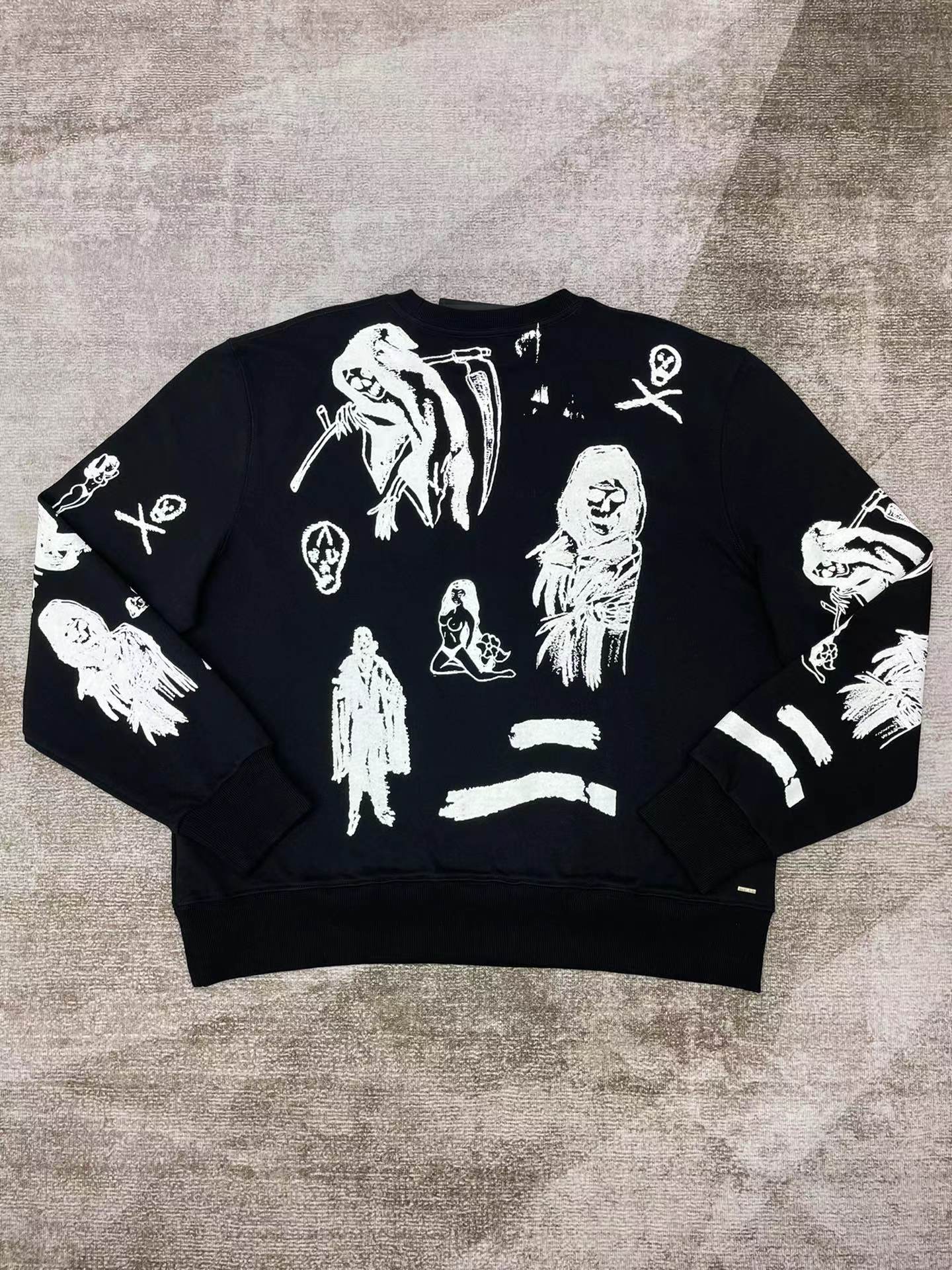 Best Replica Sketch painting black print round neck sweatshirt - Colareps