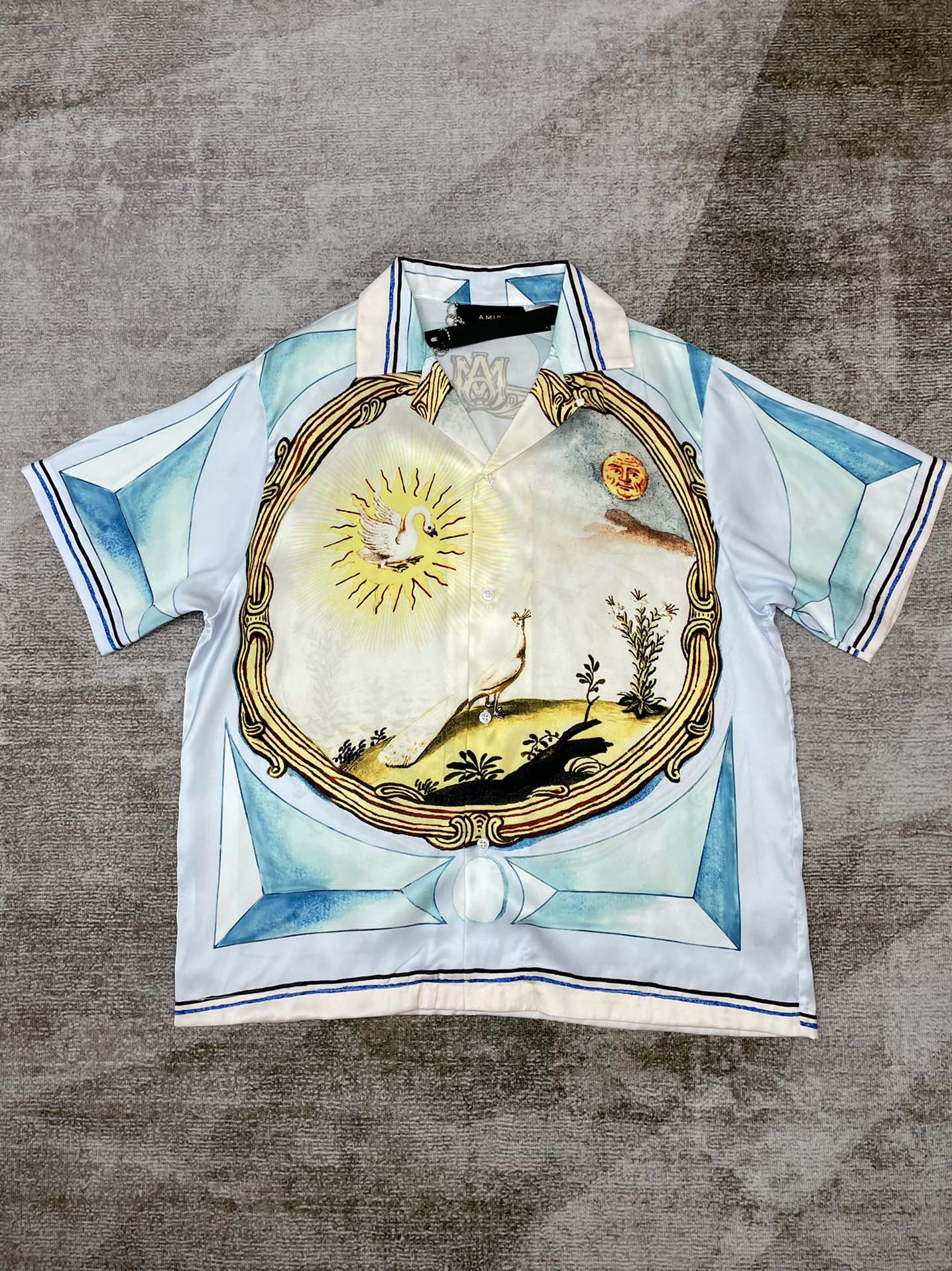 Best Replica 1:1 quality version Peacock and Swan Silk Print Short Sleeve Shirt - Colareps