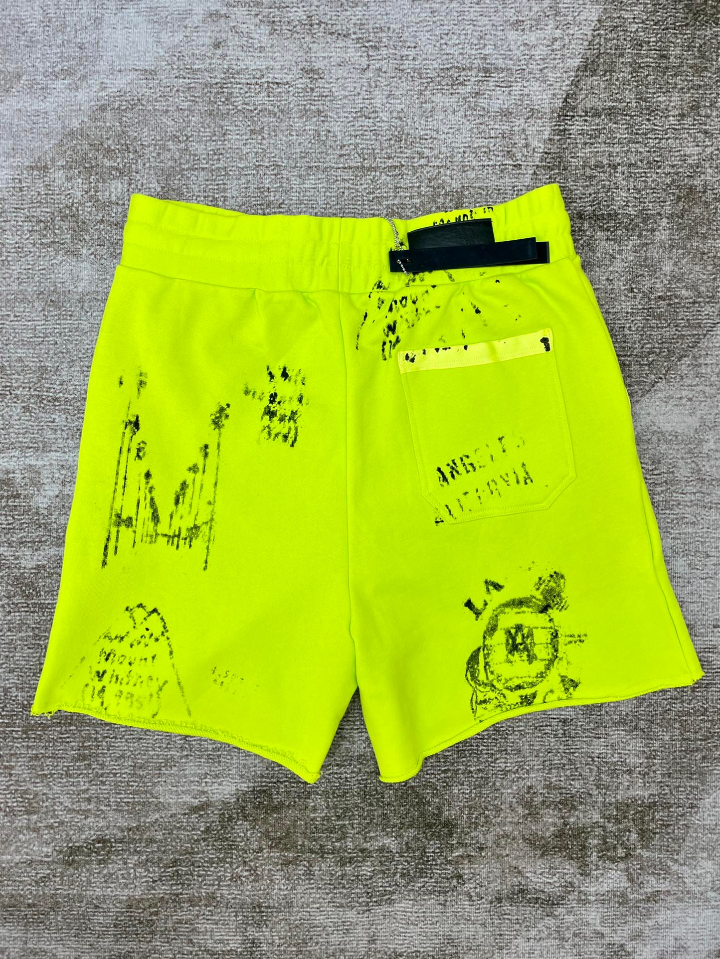 Best Replica 1:1 quality version Graffiti style large letter shorts fluorescent green - Colareps