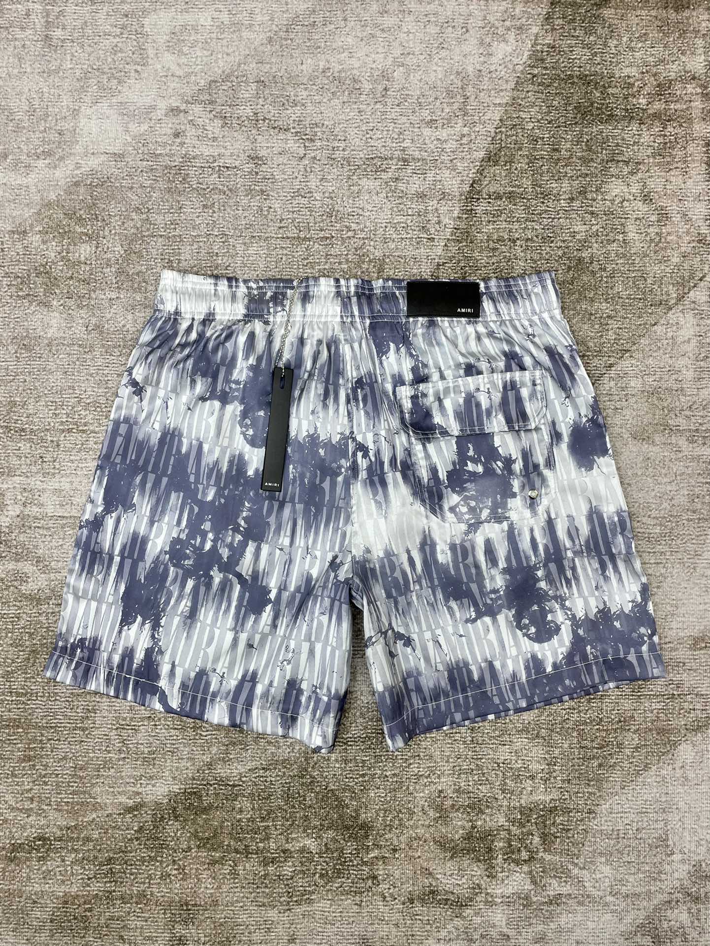 Best Replica 1:1 quality version Black & white tie-dye silk shorts - Colareps