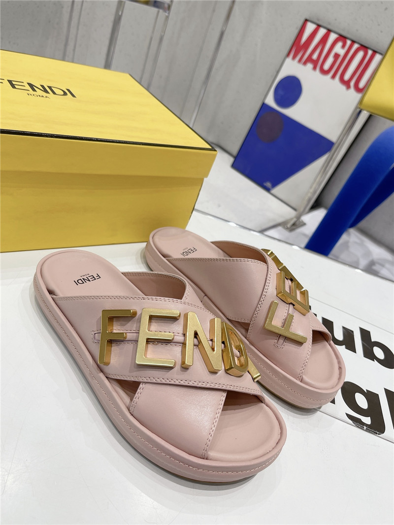 Best Replica fendi metal logo slides - Colareps