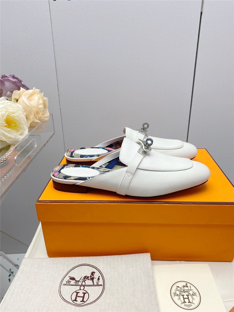 Best Replica hermes kelly gold buckle slippers - Colareps