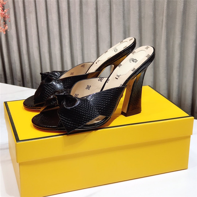 Best Replica Fendi Dupes block heel sandals - Colareps