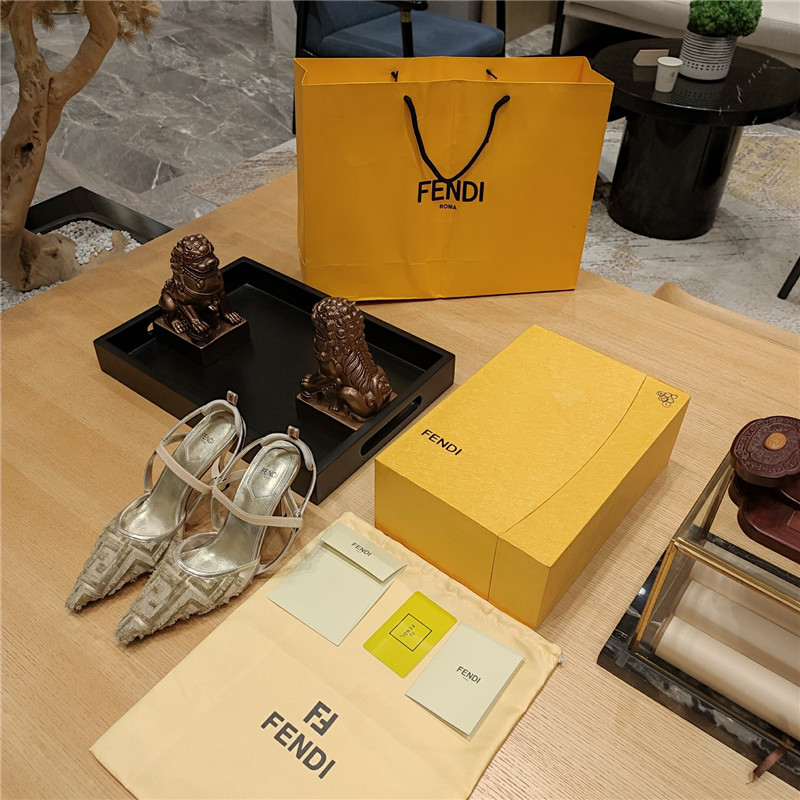 Best Replica fendi flocked embroidered pointed toe sandals - Colareps