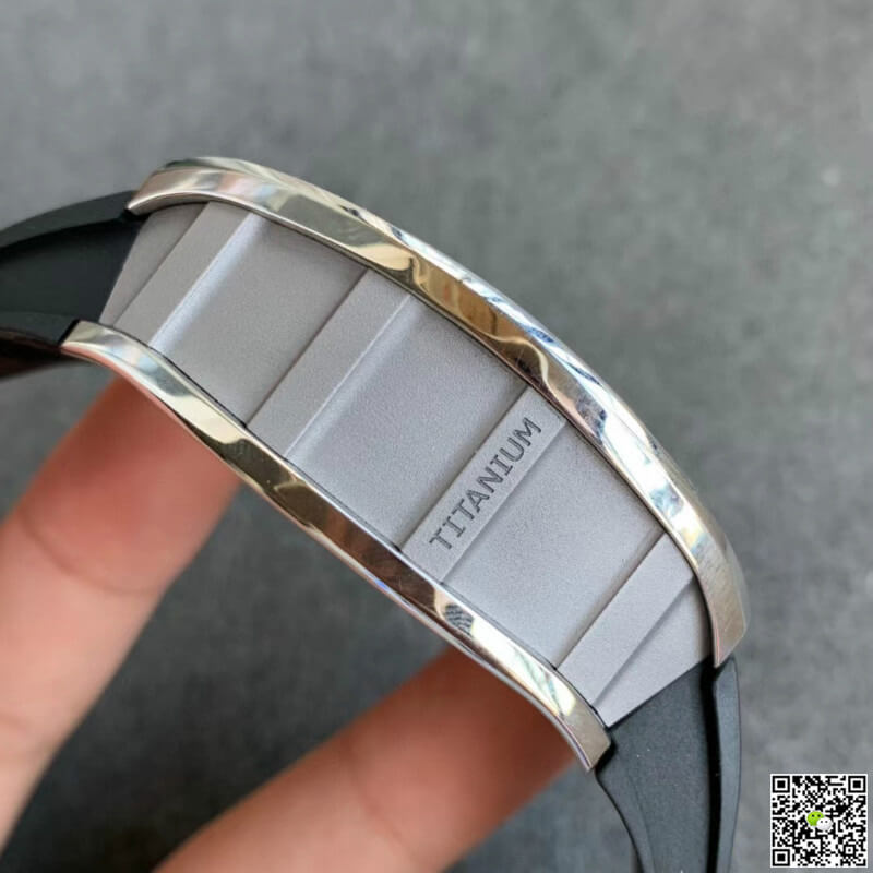 Replica Richard Mille RM011 1:1 Best Edition KV Factory Black Rubber Strap