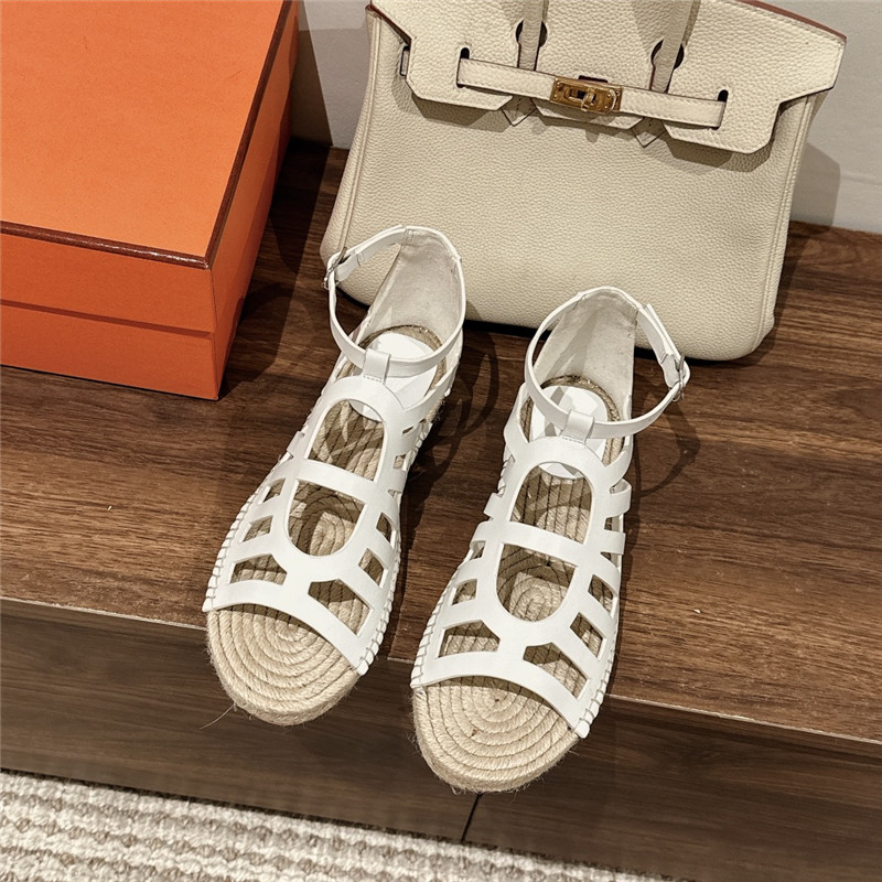 Best Replica Hermès cutout pig nose espadrille sandals - Colareps