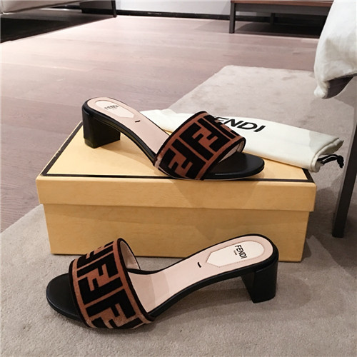 Best Replica fendi thick heel sandals slippers - Colareps