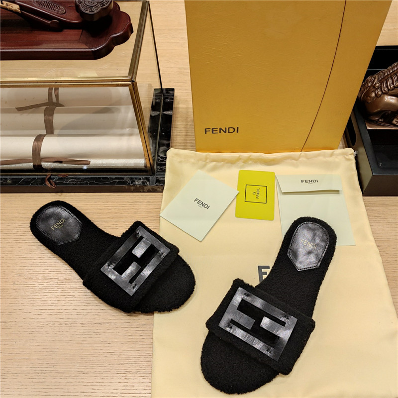 Best Replica fendi lamb wool series slippers - Colareps