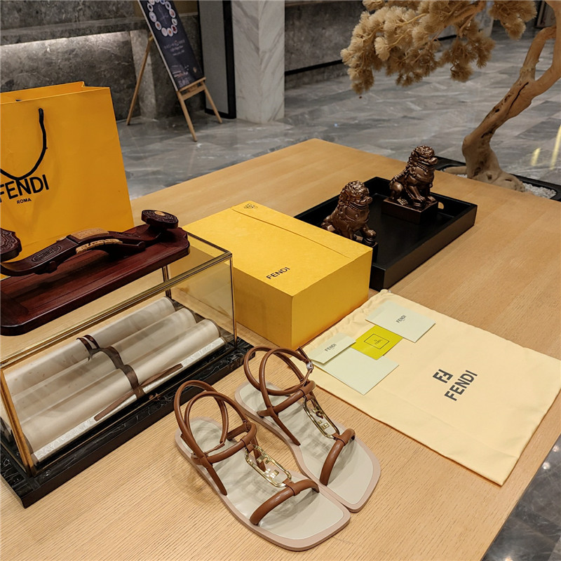 Best Replica fendi flat beach sandals - Colareps