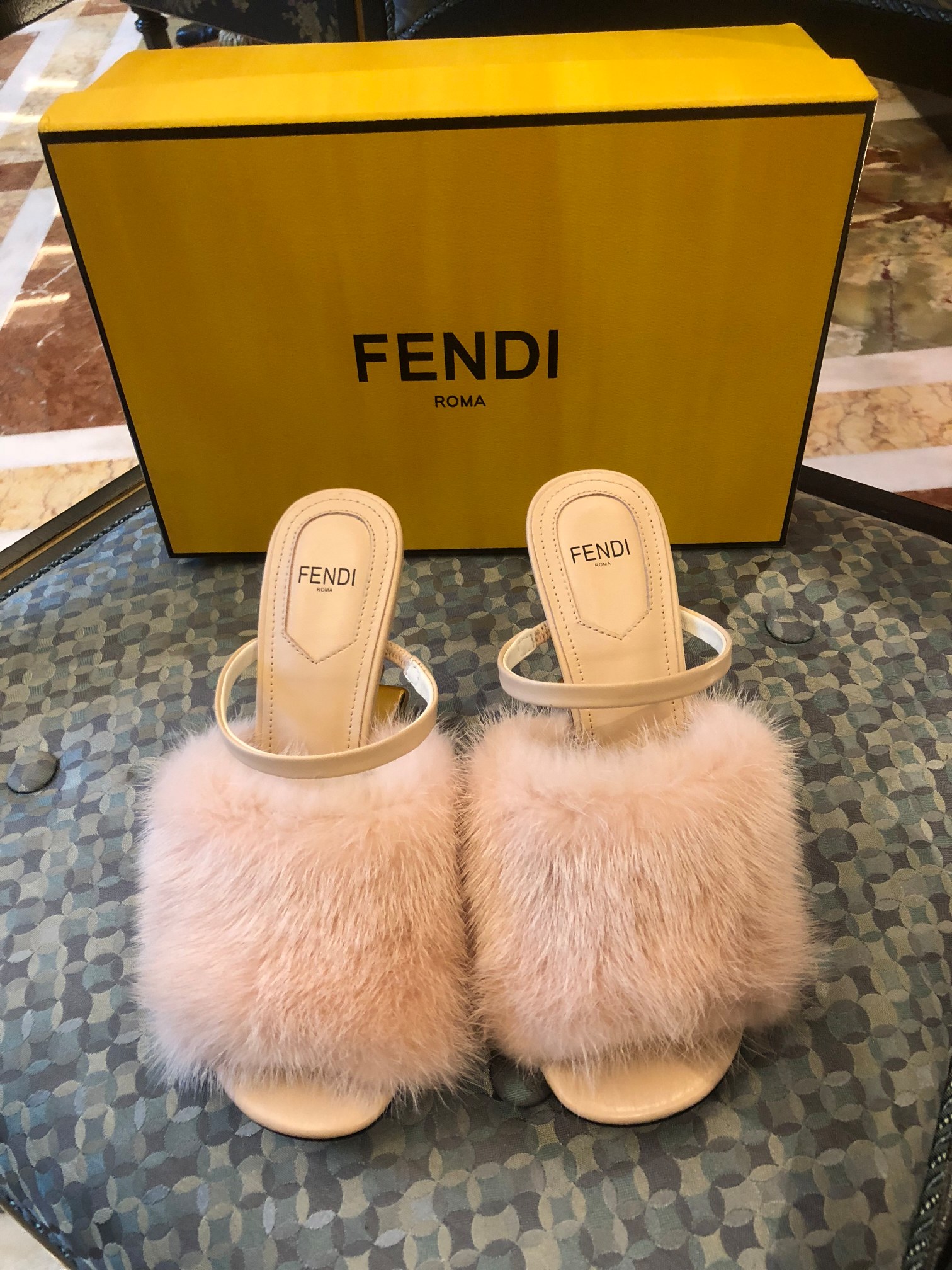 Best Replica fendi first high-heeled sandal - Colareps