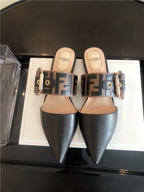 Best Replica fendi pointed flat slippers - Colareps