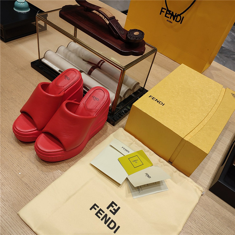 Best Replica fendi wedge platform sandals - Colareps