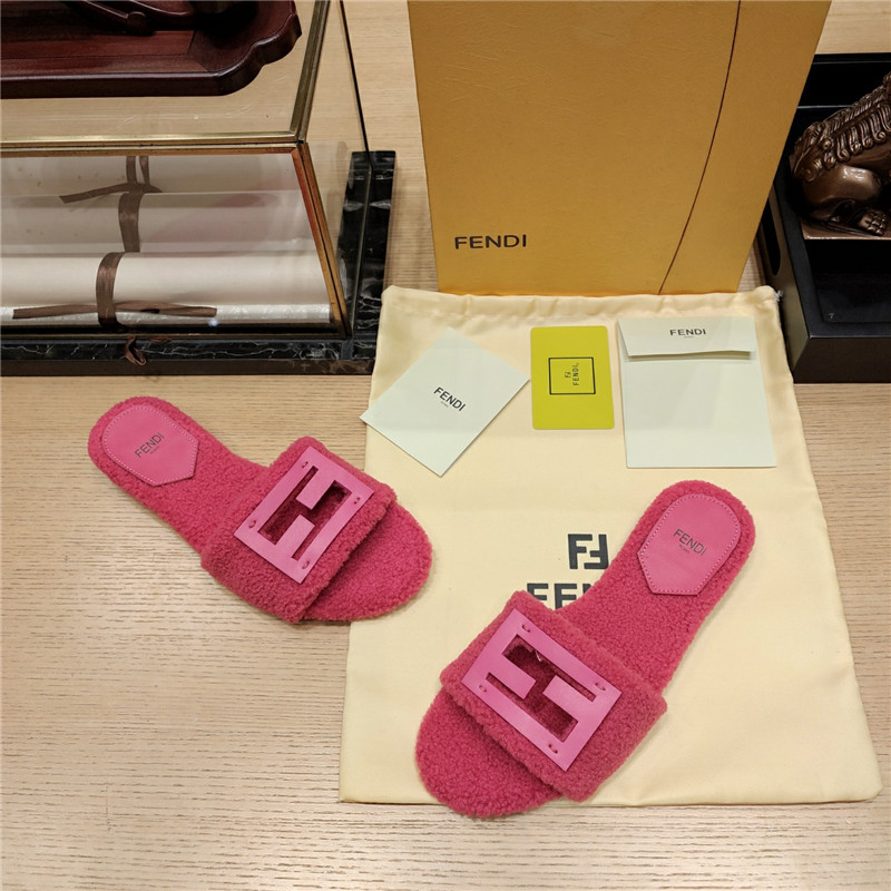 Best Replica fendi lamb wool series slippers - Colareps