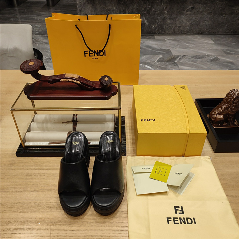 Best Replica fendi wedge platform sandals - Colareps