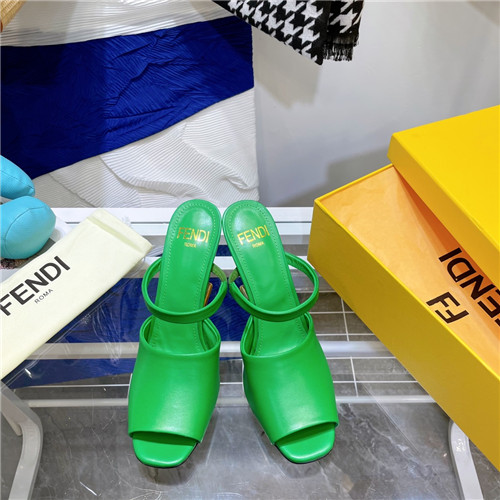 Best Replica fendi first sandal - Colareps