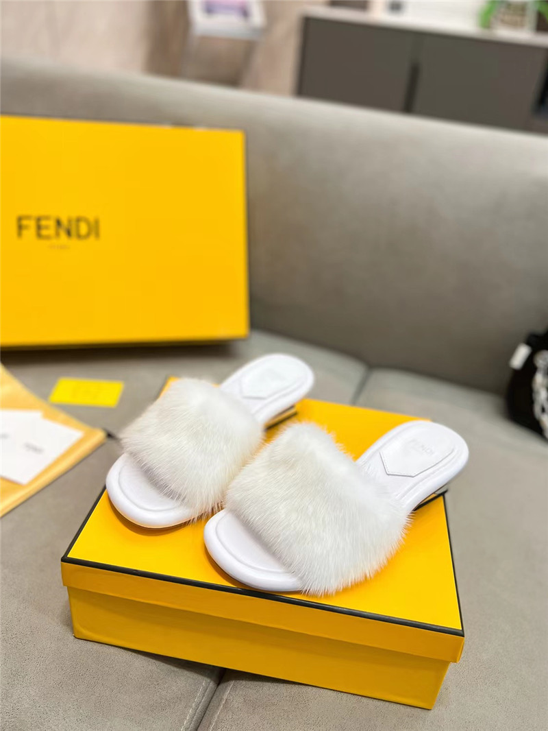 Best Replica fendi new mink fur slippers - Colareps