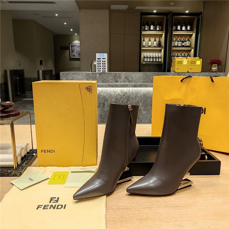 Best Replica fendi pointed toe high heel ankle boots - Colareps