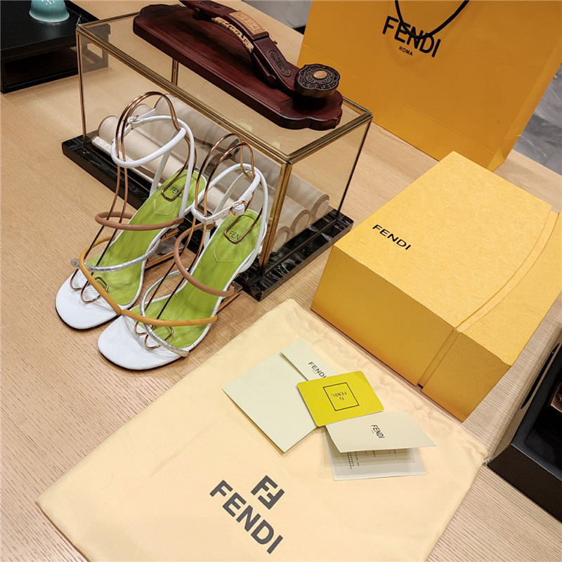 Best Replica fendi patchwork strap first pumps - Colareps