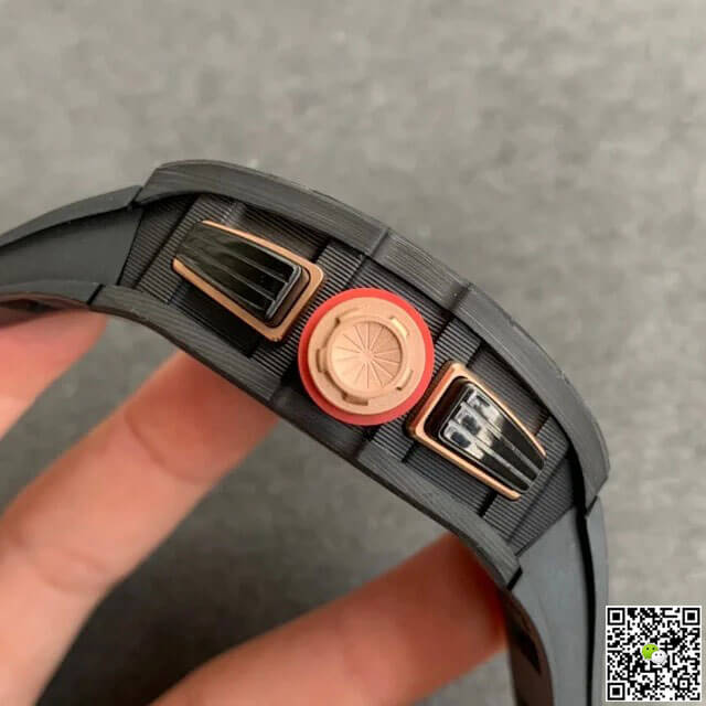 Replica Richard Mille RM-011 1:1 Best Edition KV Factory V2 Forged Carbon Black Strap