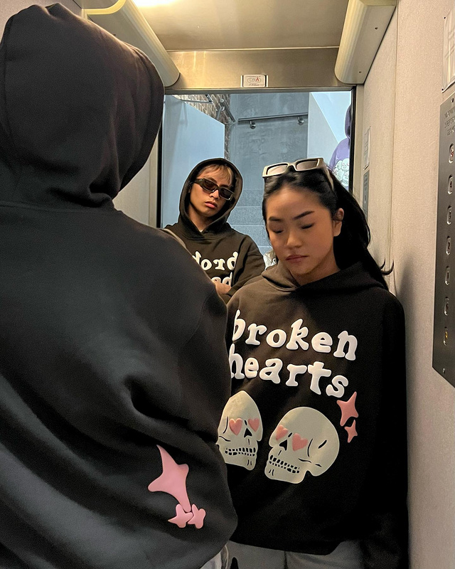 Best Replica Heartbreaker Skull Foam Print Sweatpants - Colareps