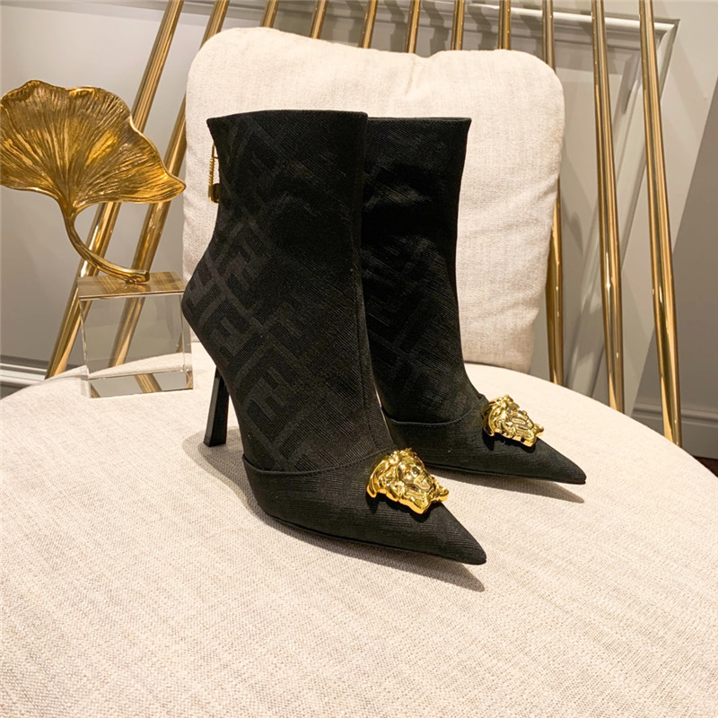Best Replica fendi x versace FF logo ankle boots - Colareps