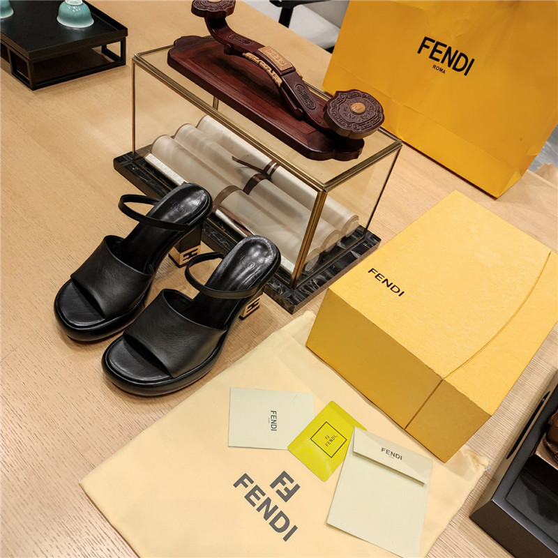 Best Replica fendi block heel sandals - Colareps