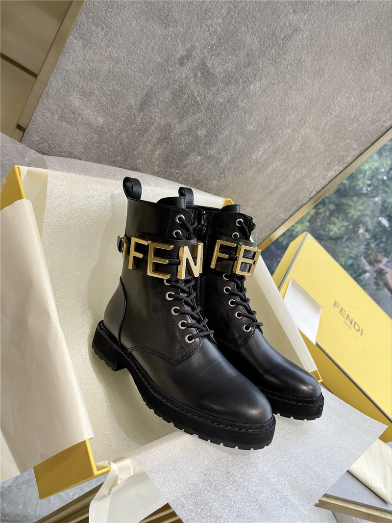 Best Replica fendi logo martin boots - Colareps