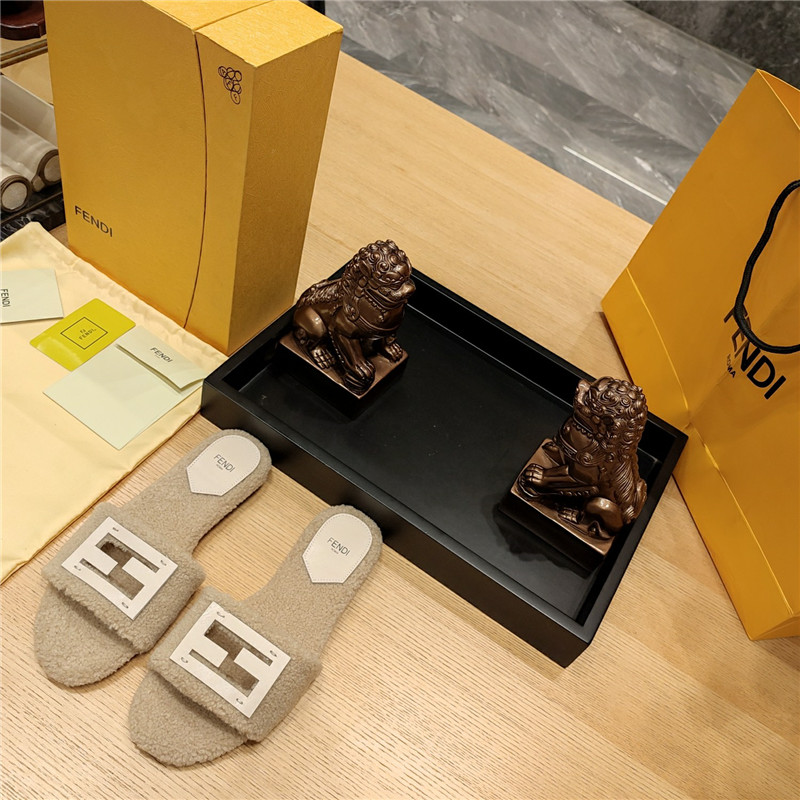 Best Replica fendi lamb wool series slippers - Colareps