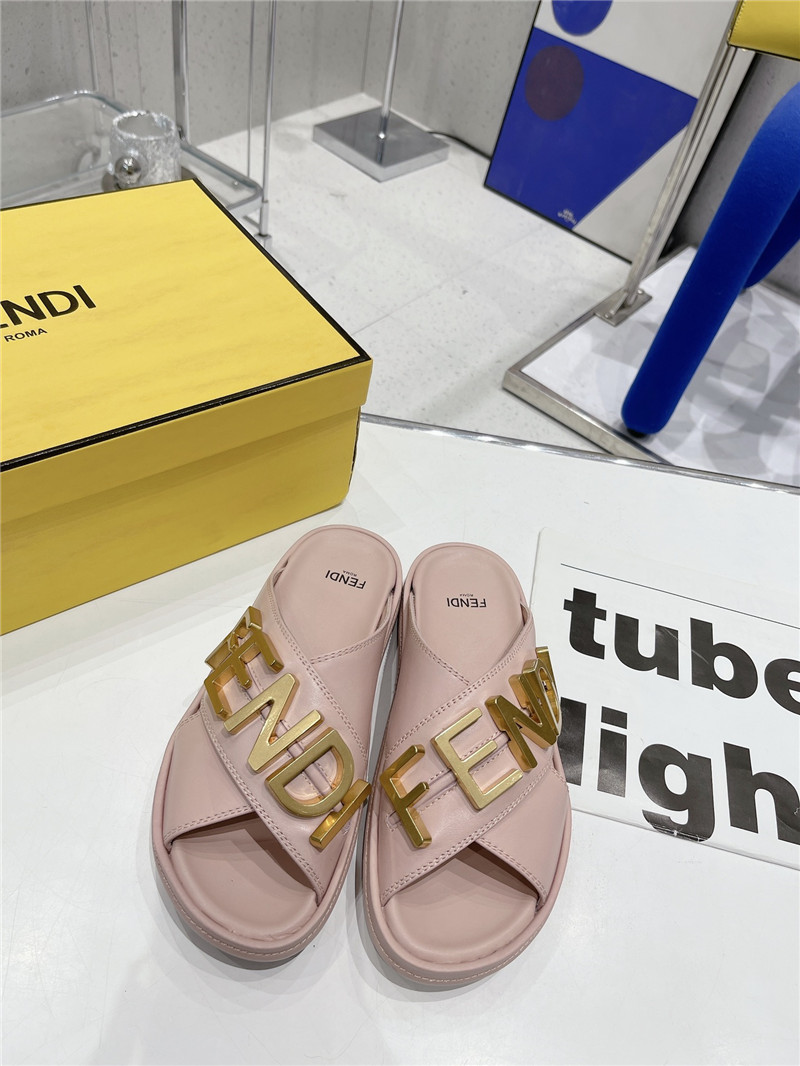 Best Replica fendi metal logo slides - Colareps