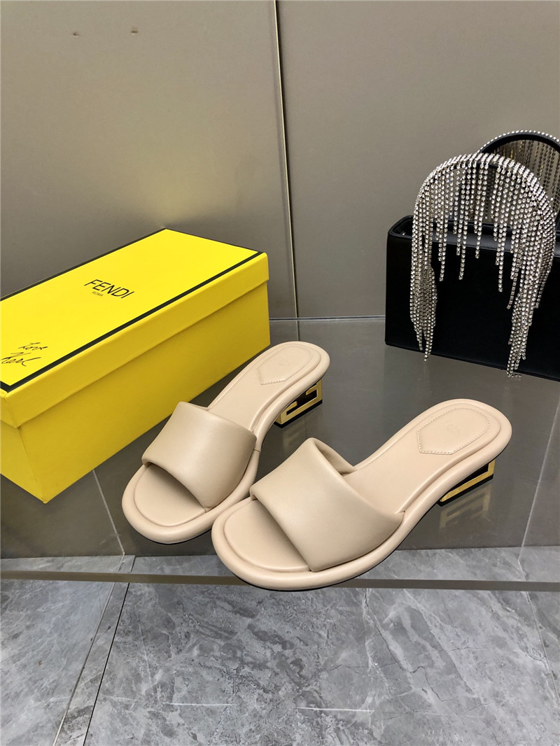 Best Replica fendi FF chunky heel slippers - Colareps