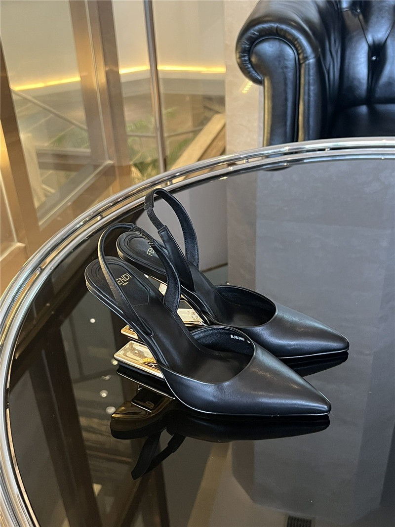 Best Replica fendi F-shaped three-dimensional heel pumps - Colareps