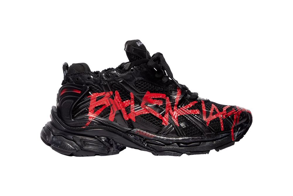 Best Replica Runner Graffiti Sneaker in Red and black mesh and nylon - Colareps