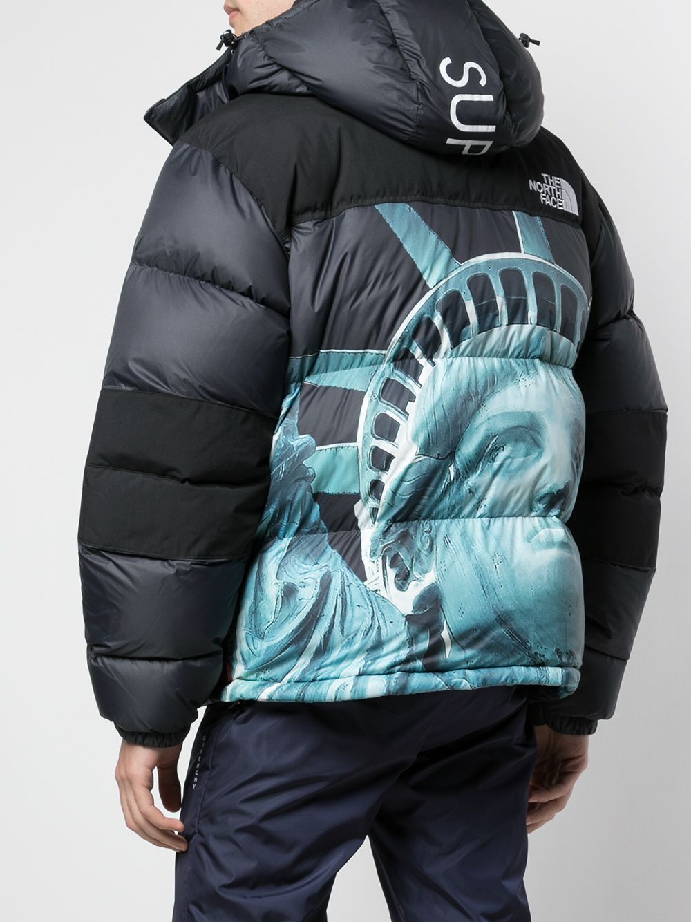 Best Replica Supreme x North Face Dupe Baltoro padded jacket - Cola - Colareps
