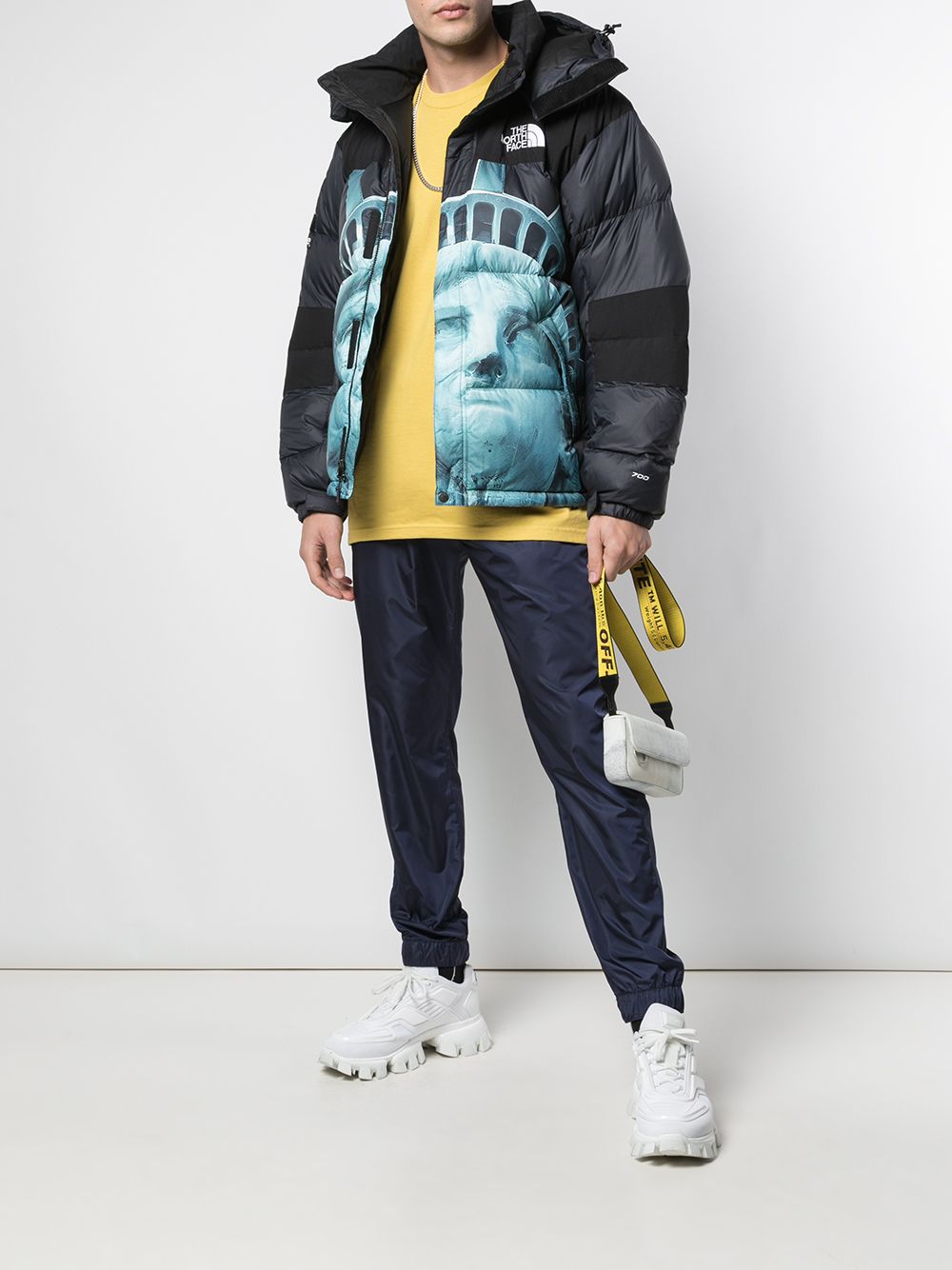 Best Replica Supreme x North Face Dupe Baltoro padded jacket - Cola - Colareps