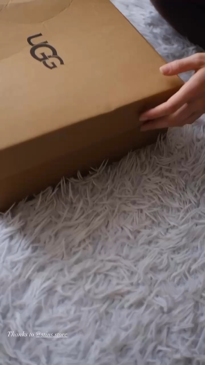 Best Replica UGG Tazz contrast-stitch Slippers - Colareps