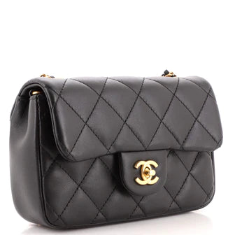 Best Replica Chanel Heart Charms Flap Bag Quilted Lambskin Mini - Colareps