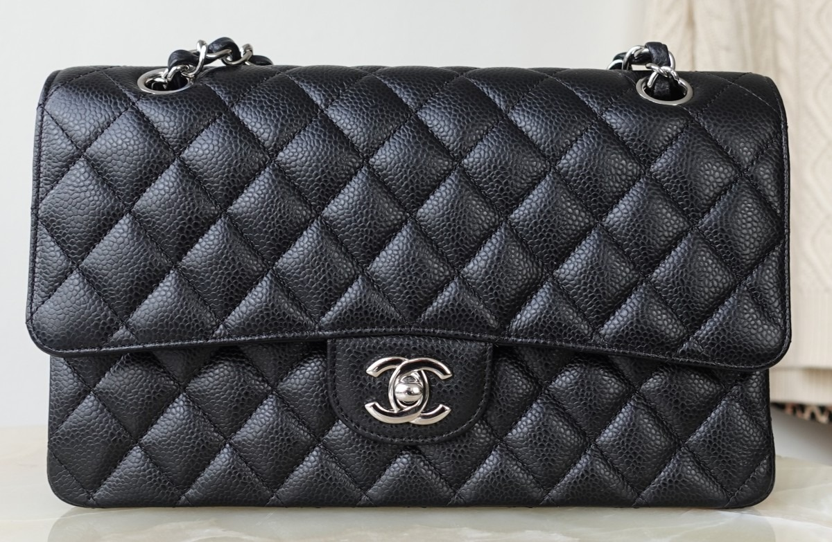 Best Replica Chanel Black Caviar Medium Classic Duble Flap Bag Silver Chain - Colareps