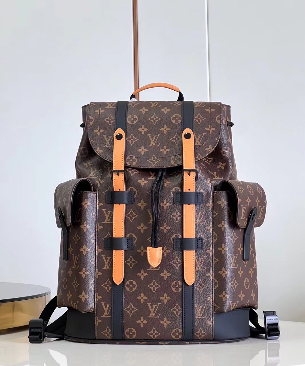 Best Replica Louis Vuitton Christopher MM Radiant Sun - Colareps