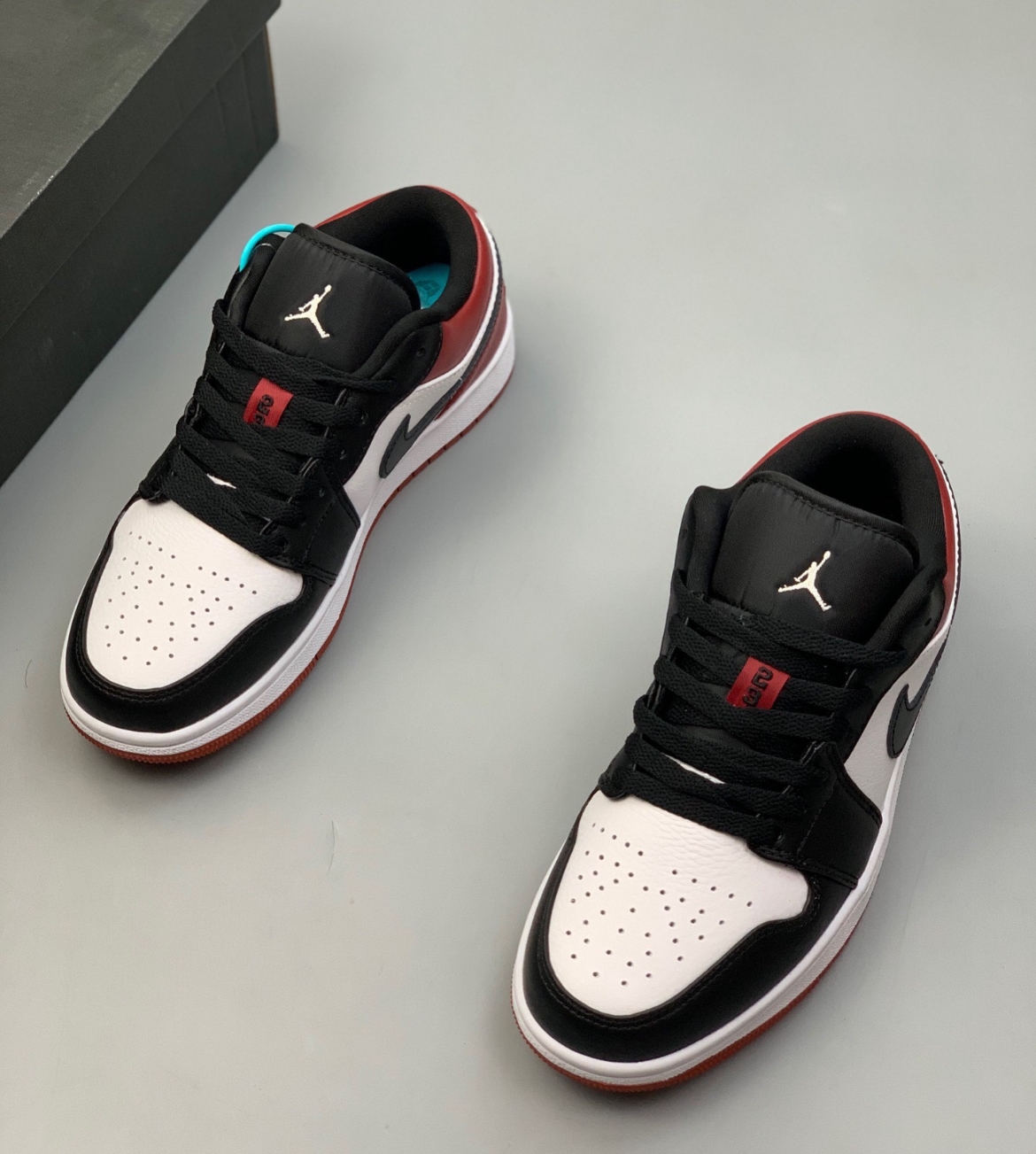 Best Replica Air Jordan 1 Low Retro Red Toe - Colareps
