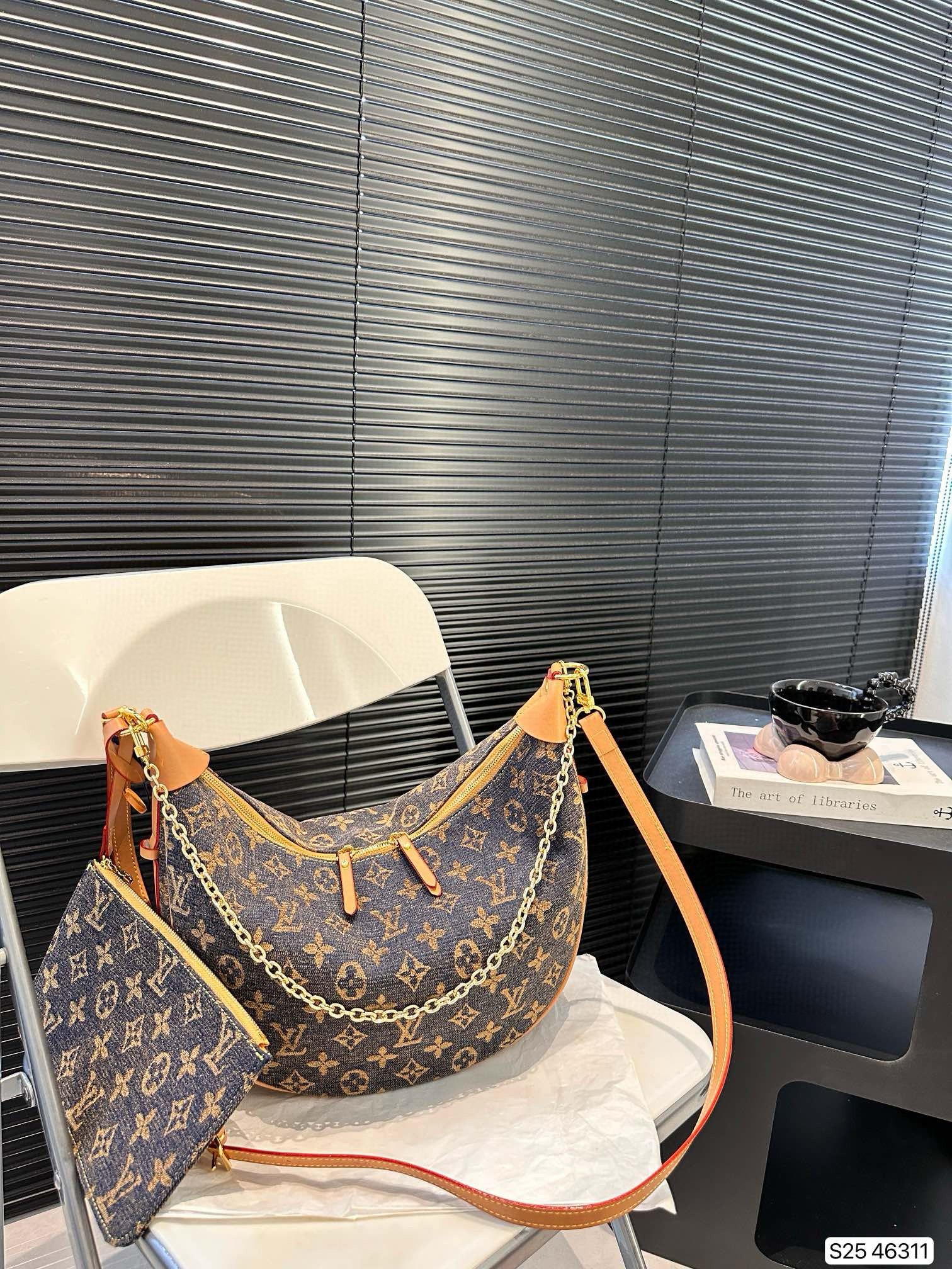 Best Replica Louis Vuitton large pea bag - Colareps
