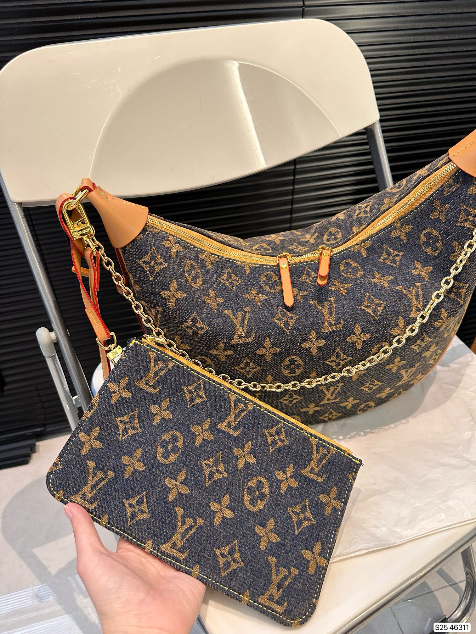 Best Replica Louis Vuitton large pea bag - Colareps