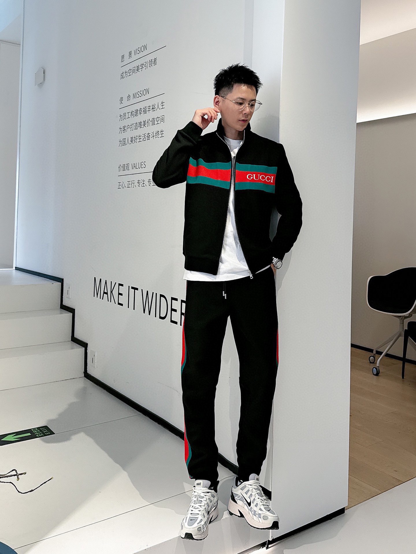 Best Replica Gucci Hoodie - Colareps
