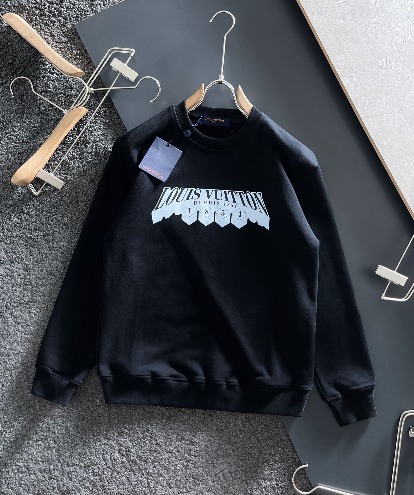 Best Replica Louis Vuitton Hoodie - Colareps