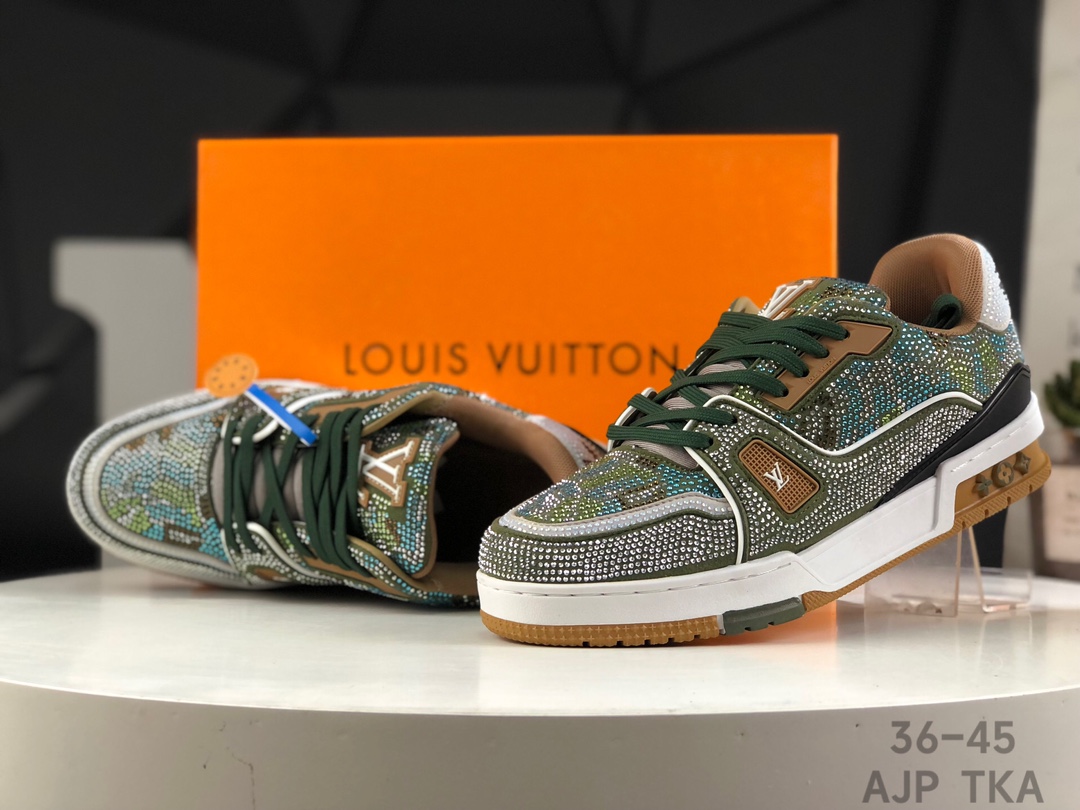 Best Replica Louis Vuitton Trainer Crystal Embellished Sneakers Replica - Colareps