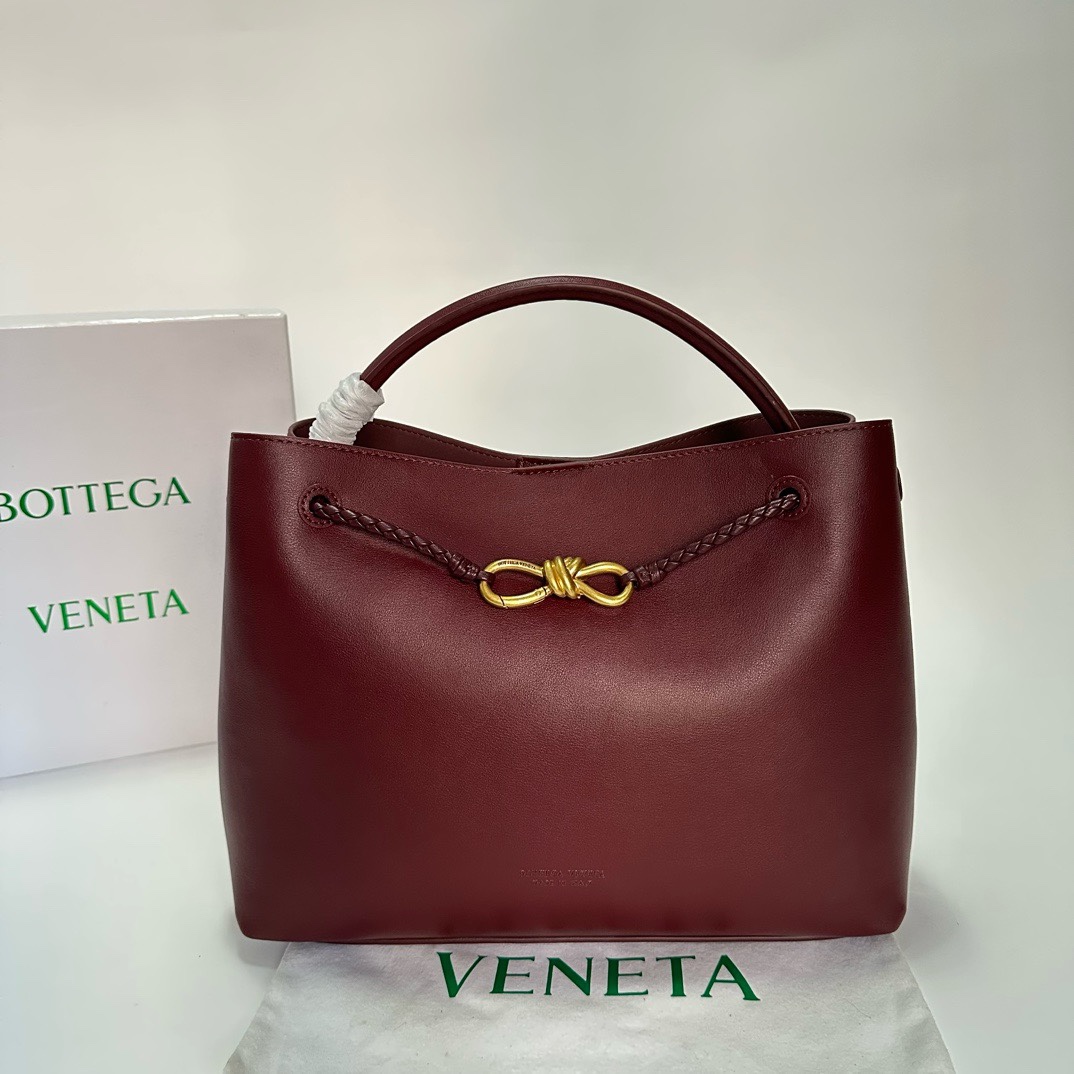 Best Replica Bottega Veneta Woman - Colareps