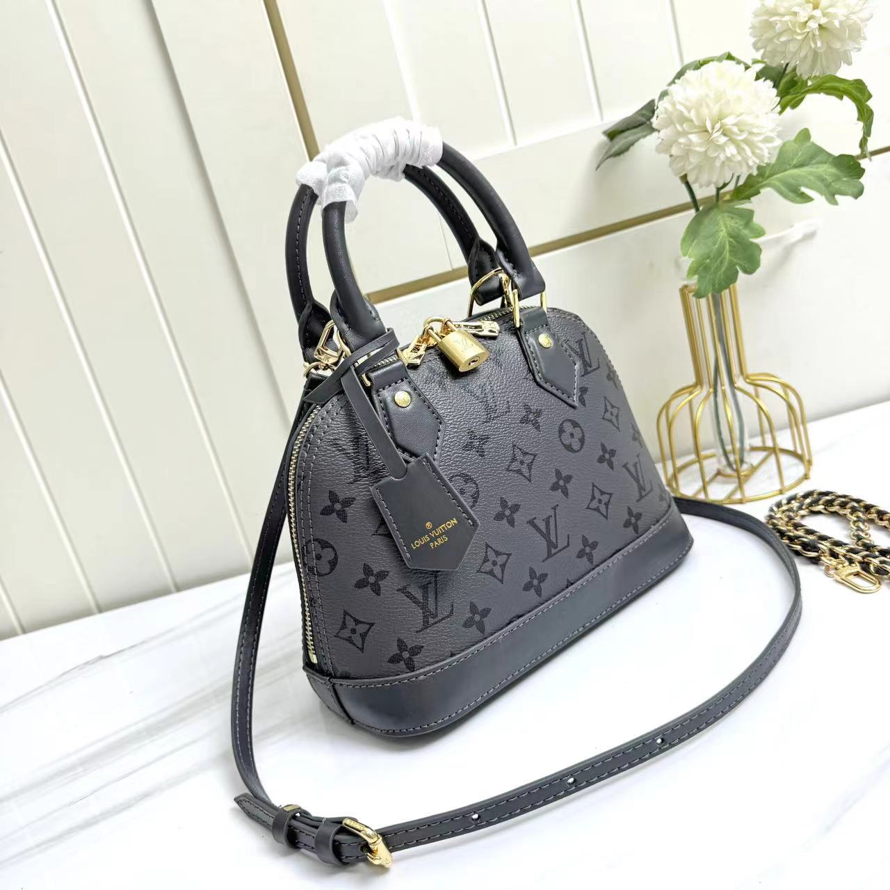 Best Replica Louis Vuitton Alma BB handbag rep - Colareps
