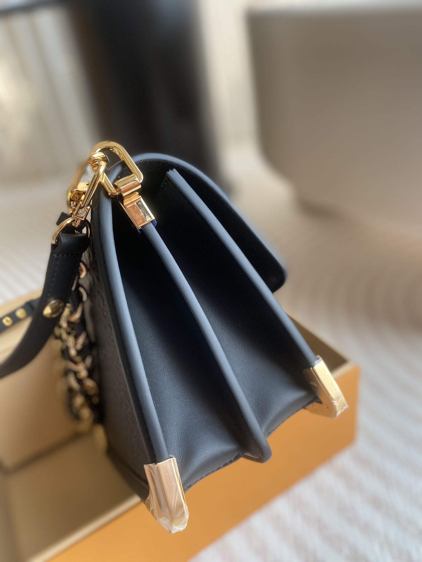 Best Replica Louis Vuitton Dauphine - Colareps